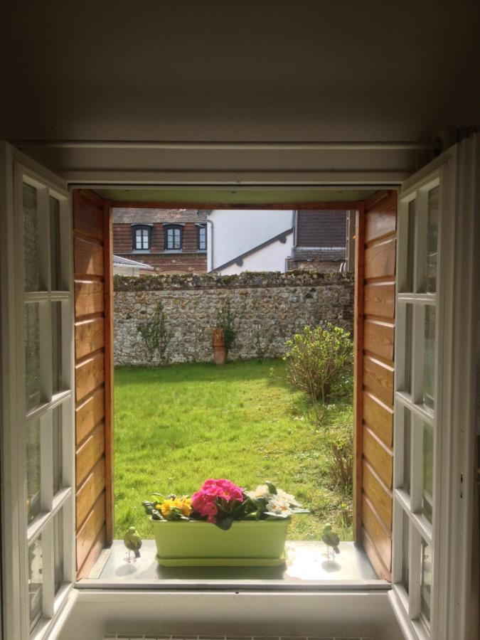 Honfleur A Deux Bed & Breakfast Exterior foto