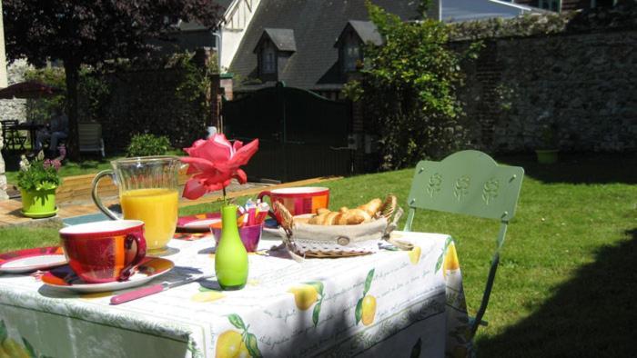 Honfleur A Deux Bed & Breakfast Exterior foto